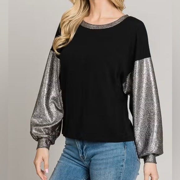 Cracked Metallic Long Sleeve Stretch Knit Top in Black - Picture 7 of 11